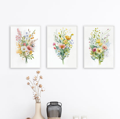 Romantic bouquet of wildflowers and garden leaves in pastel shades with soft composition.

